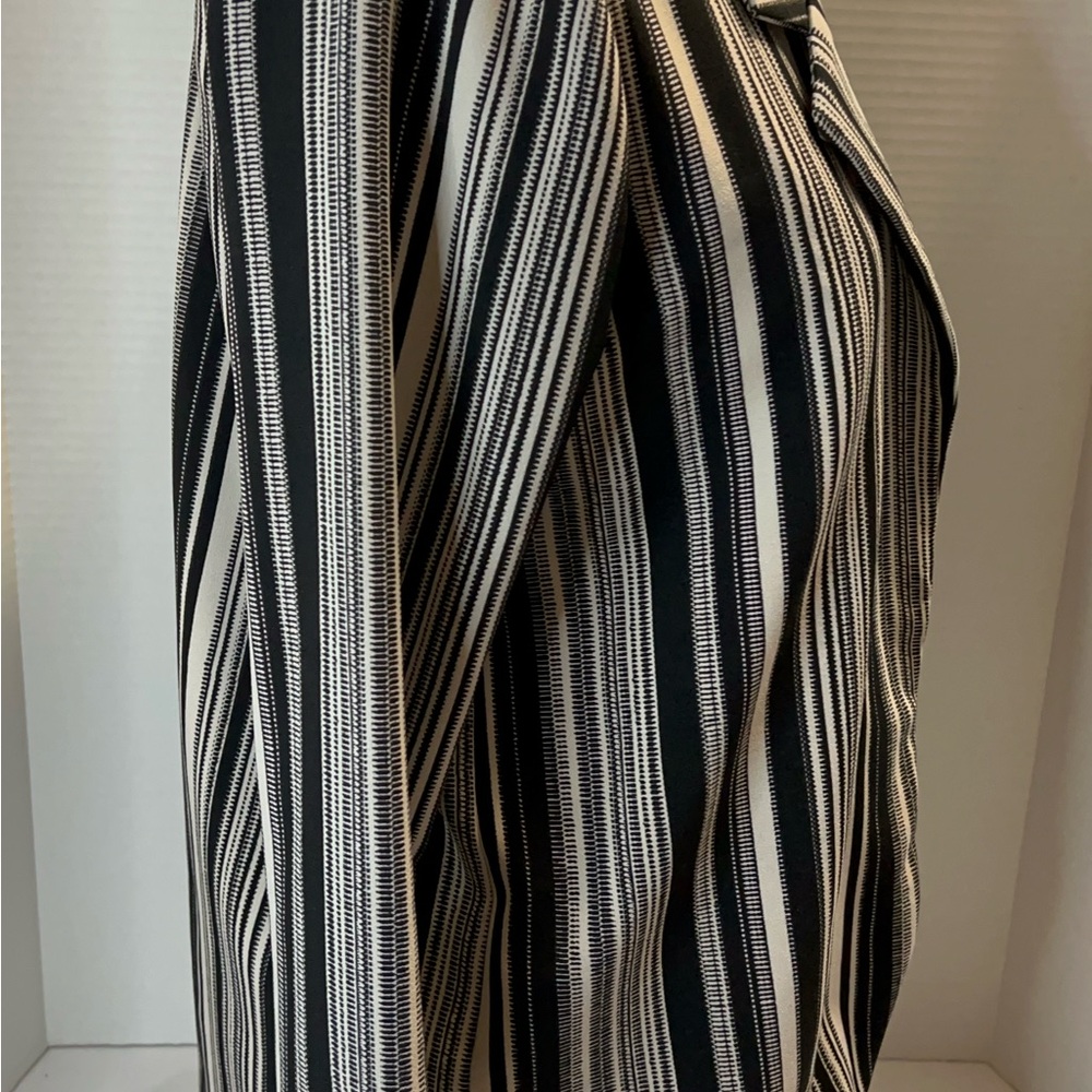 Pre-owned Lush Women’s Shrug